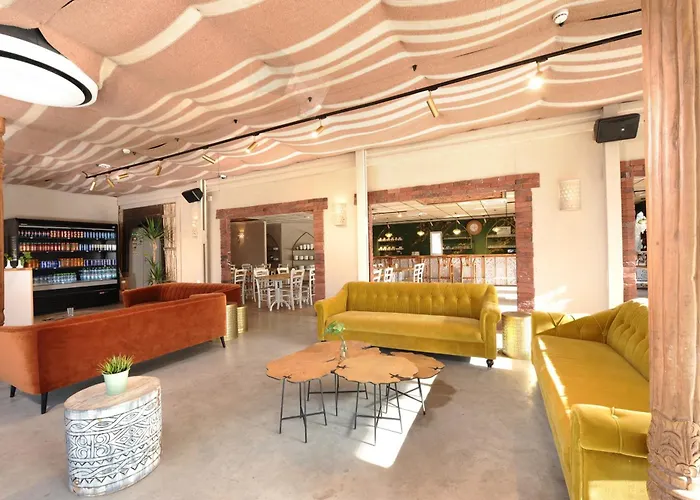 Almog Hotel