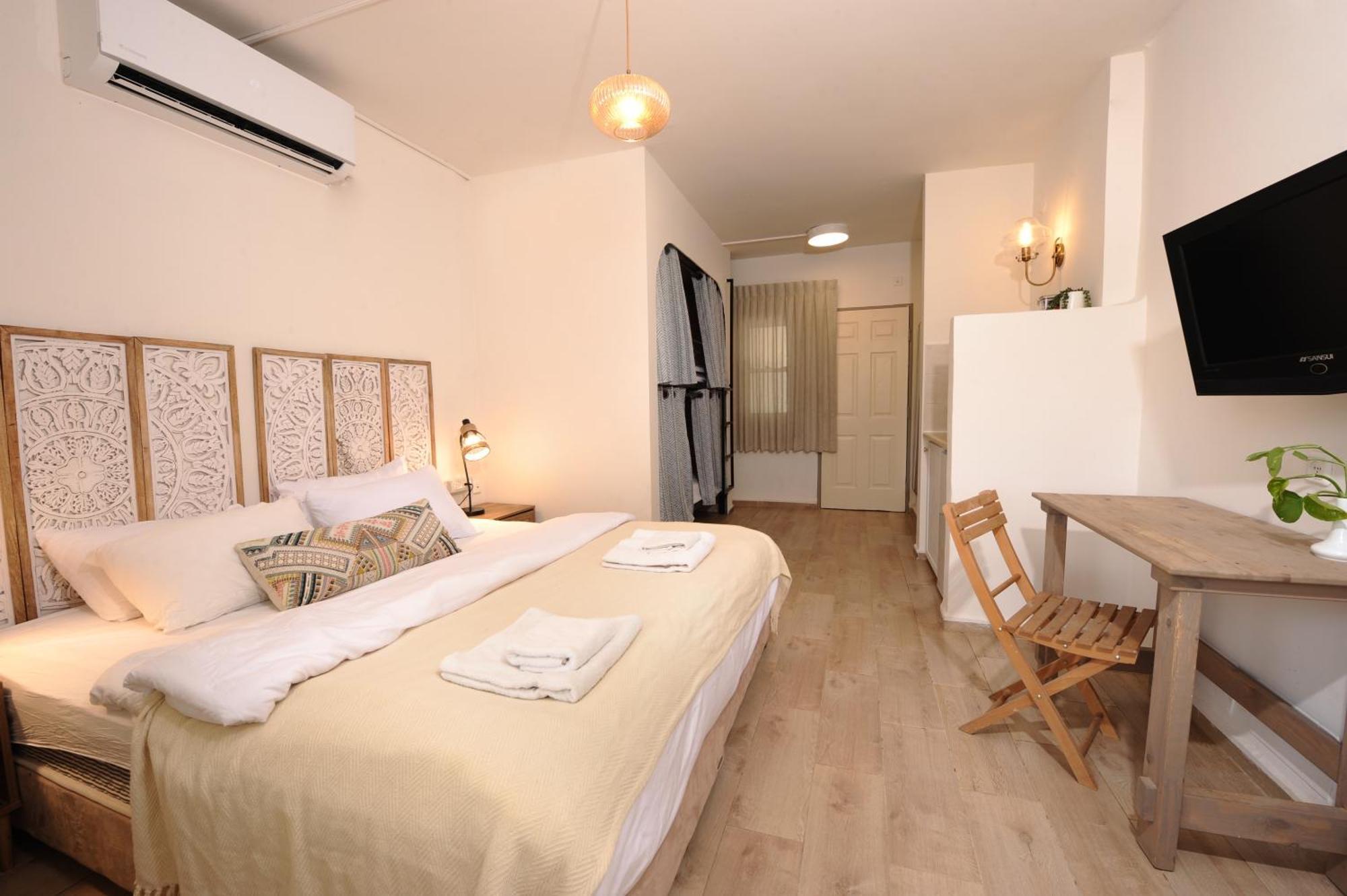 Almog Hotel אלמוג
